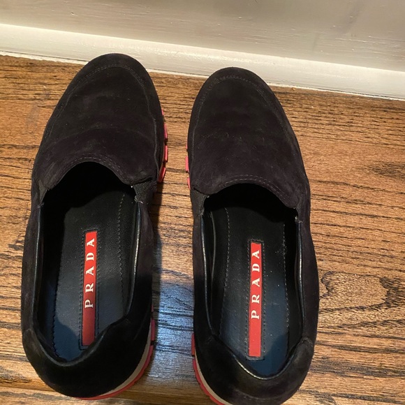 Prada Sneaker - Picture 2 of 3